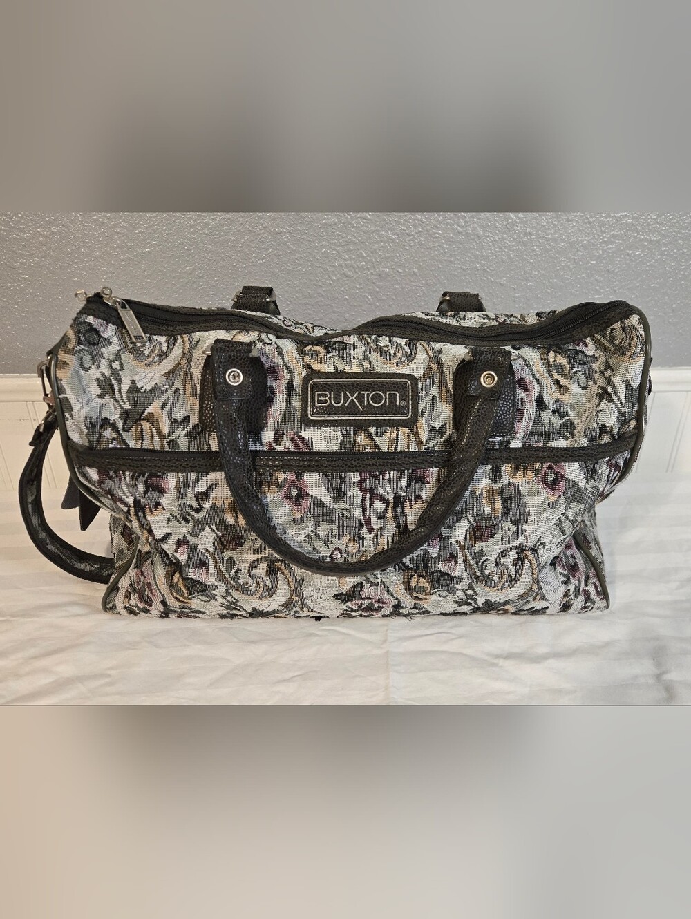 Buxton Tapestry Travel Bag W/ Handles & Arm Strap